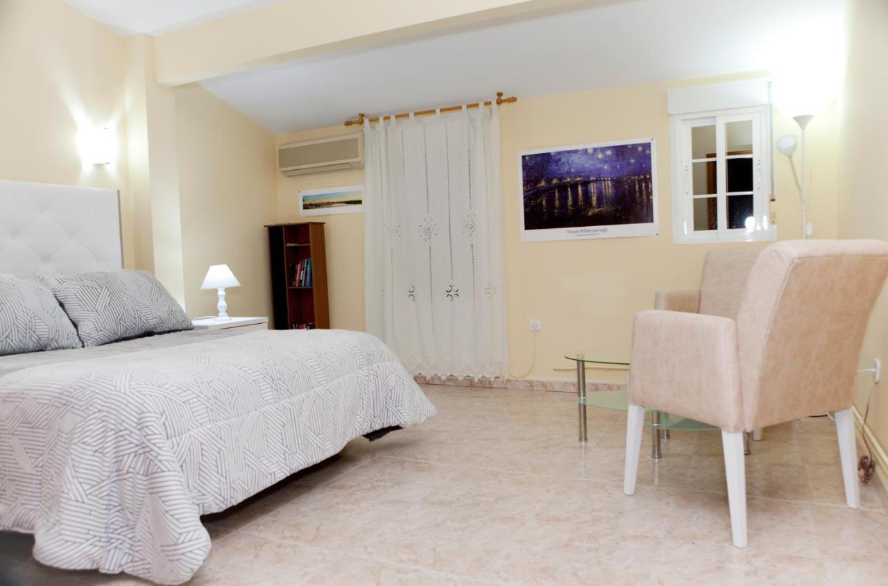 Apartamentos La Relojera 2 Харандила де ла Вера Екстериор снимка